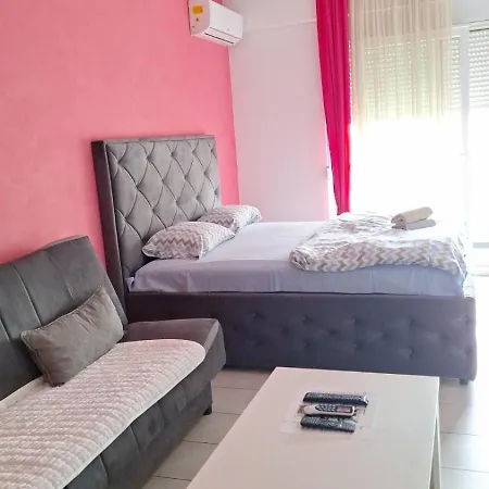 Naki Apartman شقة بودغوريتْسا