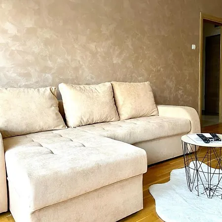 شقة Naki Apartman بودغوريتْسا
