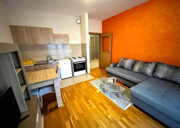 شقة Naki Apartman *
