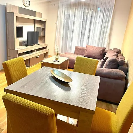 Naki Apartman Апартаменти Подгориця