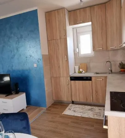 דירה Naki Apartman *