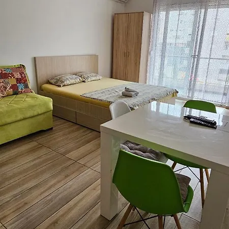 Naki Apartman Ποντγορίτσα