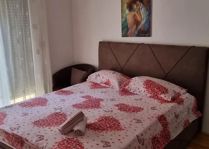 Naki Apartman * Podgorica