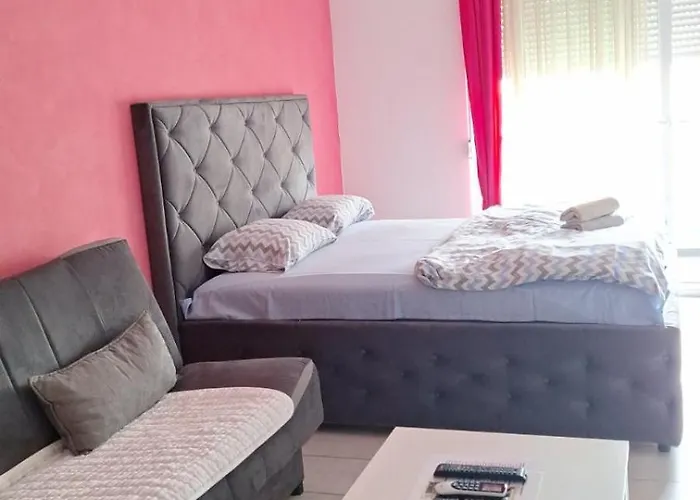 Naki Apartman Daire Podgoriçe